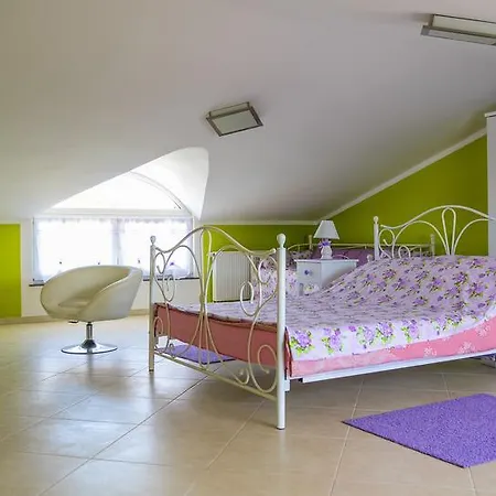 Santamarina Villa *
